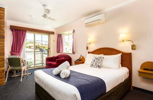 Merimbula Hotel | 28 m² Motel ∙ 127 guests