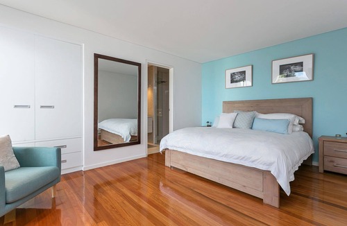 Port Elliot House | 29 Barbara - Beachfront - Luxury - Linen Included - Wi-Fi