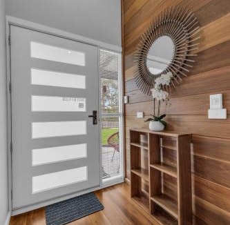 Mallacoota House | 29 Mirrabooka Road, Mallacoota - Eagle View House