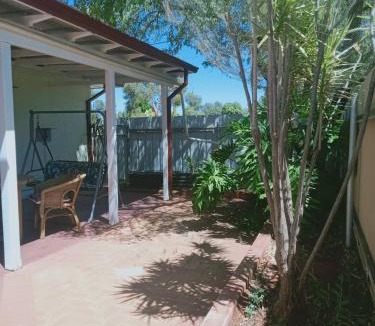 West Lamington House | 2BR house in West Lamington