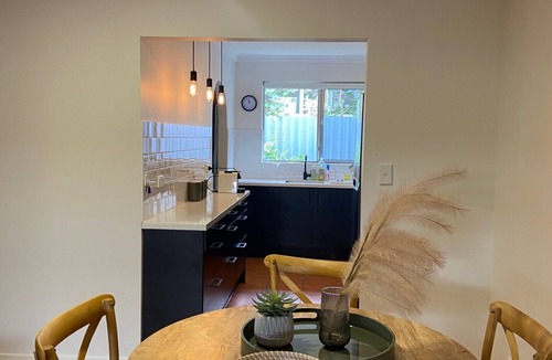 Inglewood Villa | 2BR Modern Haven in Inglewood