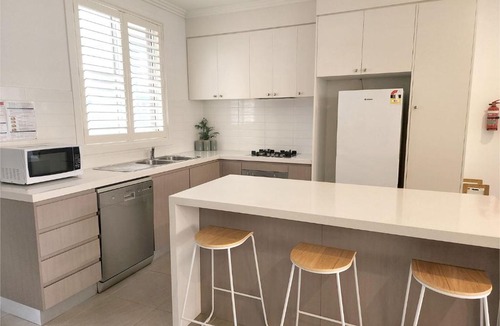 Umina Beach Apartment | 3 186 West St Umina