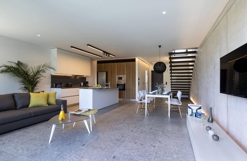 Ixia Villa | 3 Bedroom Villa with Heated Private Pool