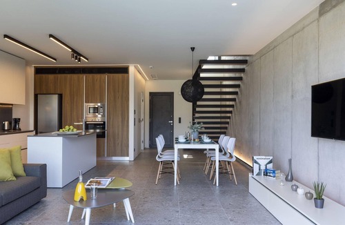 Ixia Villa | 3 Bedroom Villa with Heated Private Pool
