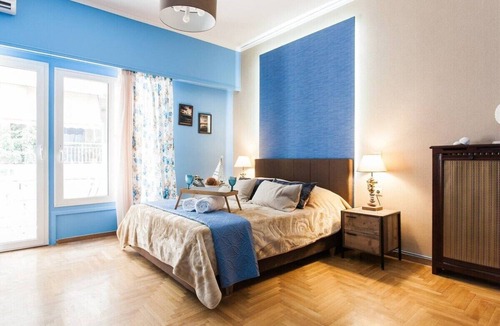 Koukaki Apartment | 3 bedrooms quiet safe apartment walk to Acropolis