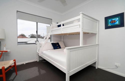 Cloverdale Apartment | 3 Fresh Sparkling Apt 2br 2ba Cloverdale