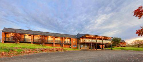 Canowindra Hotel | 30 m² Hotel ∙ 4 guests