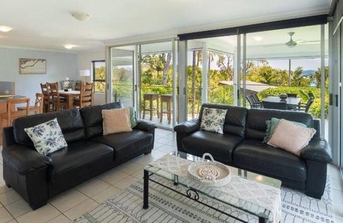 Hamilton Island Apartment | 300 m² Apartment ∙ 3 bedrooms ∙ 8 guests