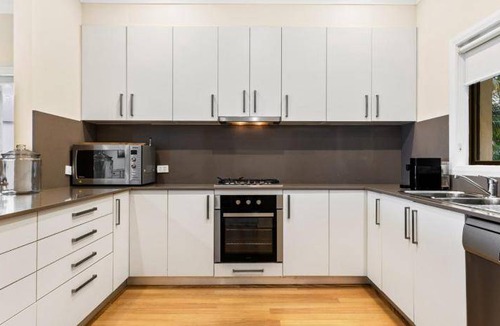Dee Why Apartment | 300 m² Apartment ∙ 5 bedrooms ∙ 9 guests