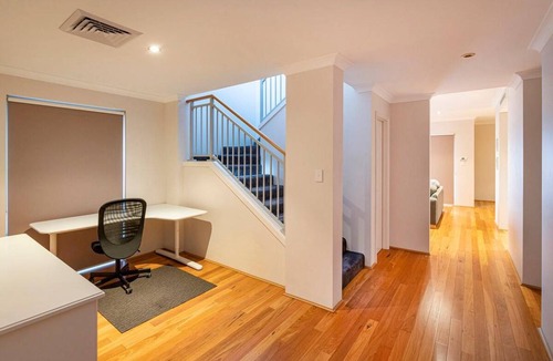 Dunsborough House | 300 m² House ∙ 3 bedrooms ∙ 6 guests