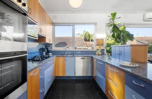 Beaumaris House | 300 m² House ∙ 5 bedrooms ∙ 10 guests