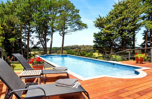 Red Hill South House | 337 m² House ∙ 5 bedrooms ∙ 10 guests