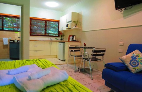 Cow Bay Cabin | 34 m² Lodge ∙ 6 guests