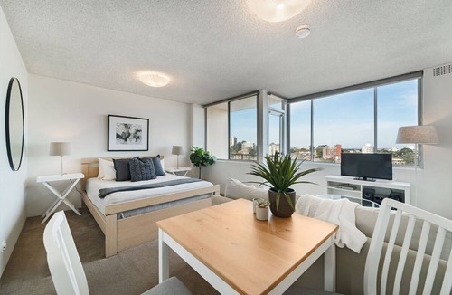 Neutral Bay Apartment | 35 m² Apartment ∙ 2 guests