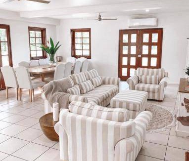 The Range House | 350 m² House ∙ 6 bedrooms ∙ 12 guests