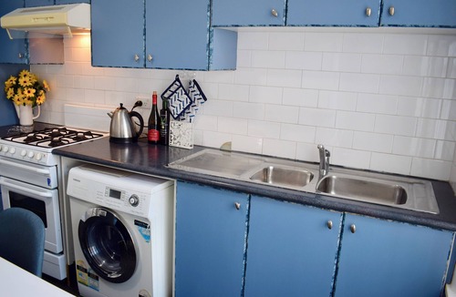 Haberfield Apartment | 3BR Stylish Haberfield Flat