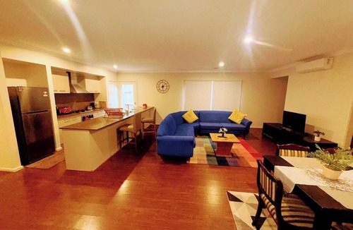 Williams Landing House | 4 Bedroom beautiful bungalow in Williams Landing