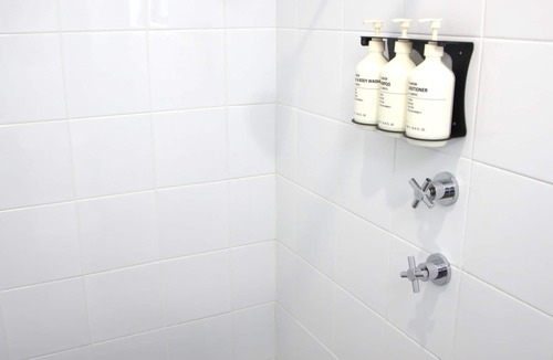 Perisher Valley Hotel | 4 Share - 4 Share Room - Village Views