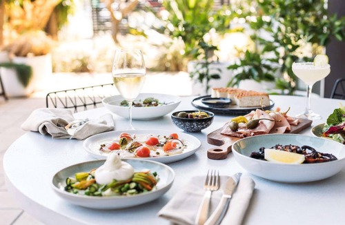 Wollongong CBD Hotel | 40 m² Hotel ∙ 127 guests
