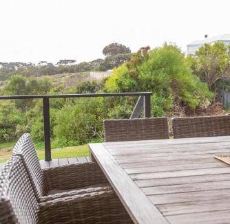 Waterhouse House | 400 m² House ∙ 4 bedrooms ∙ 8 guests