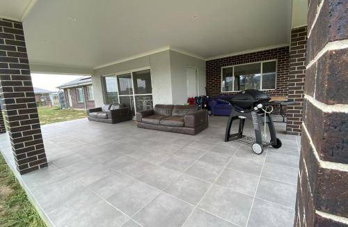 Millfield House | 400 m² House ∙ 6 bedrooms ∙ 10 guests