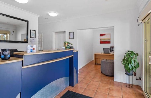 Hillcrest Hotel | 45 m² Hotel ∙ 2 bedrooms ∙ 10 guests