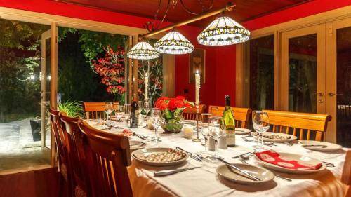 Leura House | 450 m² House ∙ 7 bedrooms ∙ 12 guests