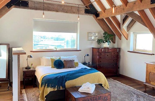 Tulka House | 455 m² House ∙ 5 bedrooms ∙ 14 guests