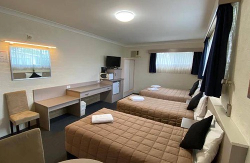 Inverell Hotel | 46 m² Motel ∙ 8 guests