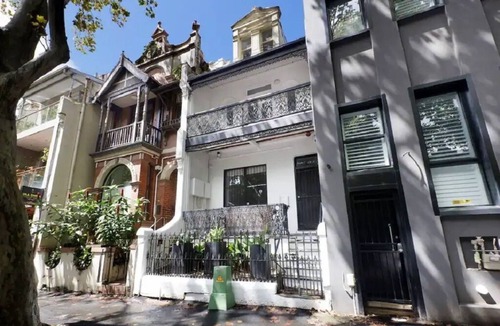 Kings Cross House | 5 Bedroom Victorian Terrace Minutes to Everything