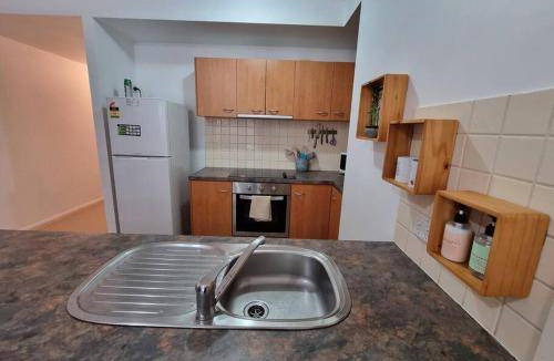 Perth Central Business District Apartment | 50 m² Apartment ∙ 1 bedroom ∙ 4 guests