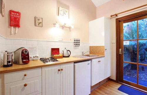 Emerald Apartment | 50 m² Apartment ∙ 3 guests