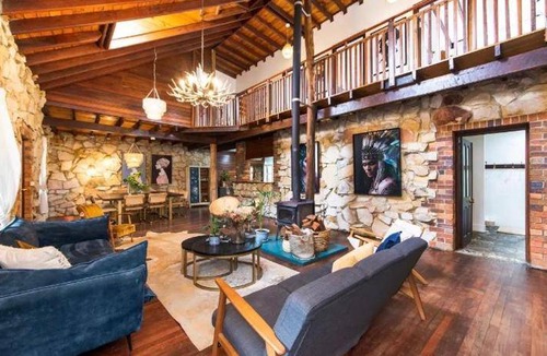 Bridgetown House | 500 m² House ∙ 4 bedrooms ∙ 14 guests