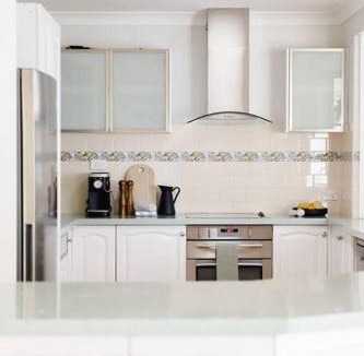 Long Jetty House | 500m to Shelly Beach! Hot SPA & Entertainment Shed