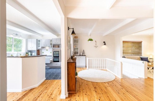 Nelson Bay House | 54 Government Road fantastic house with WiFi Air Con
