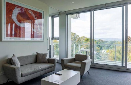 Walkerville Apartment | 54 m² Serviced apartment ∙ 2 bedrooms ∙ 10 guests