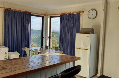 Cobden House | 55 m² House ∙ 2 bedrooms ∙ 6 guests