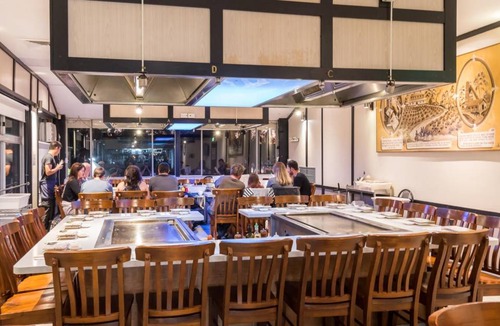 Warners Bay Hotel | 56 m² Motel ∙ 3 bedrooms ∙ 10 guests