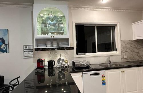 Sandy Bay House | 6-BR house in prime location with fantastic views
