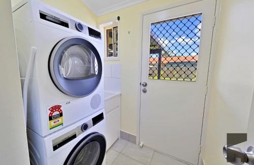 Bargara House | 6 McColm Court, Bargara