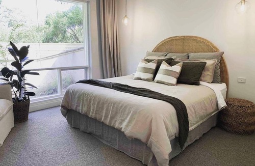 Stirling House | 600 m² House ∙ 6 bedrooms ∙ 12 guests