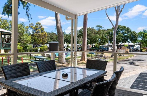 Vale Park Resort | 65 m² Resort ∙ 2 bedrooms ∙ 6 guests
