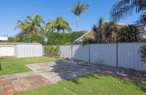 Fingal Bay House | 651 m² House ∙ 3 bedrooms ∙ 8 guests