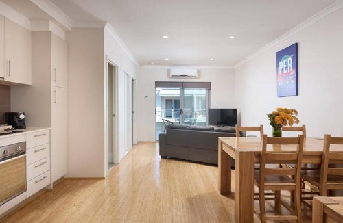 Perth Apartment | 68 m² Serviced apartment ∙ 2 bedrooms ∙ 127 guests