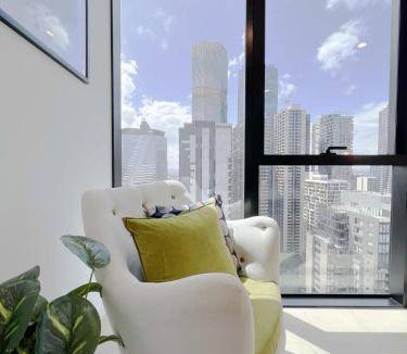 Docklands Apartment | 70 m² Apartment ∙ 2 bedrooms ∙ 4 guests
