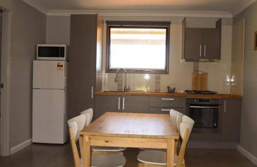 Perth Ski Chalet | 70 m² Chalet ∙ 3 bedrooms ∙ 6 guests