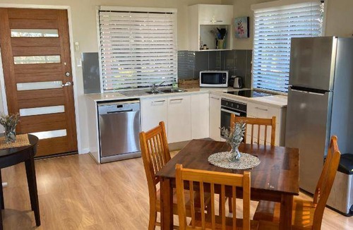 Wootha House | 70 m² House ∙ 2 bedrooms ∙ 4 guests