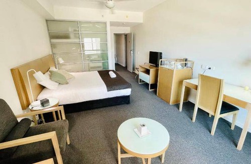 Darwin City Centre Apartment | 70 m² Serviced apartment ∙ 2 guests