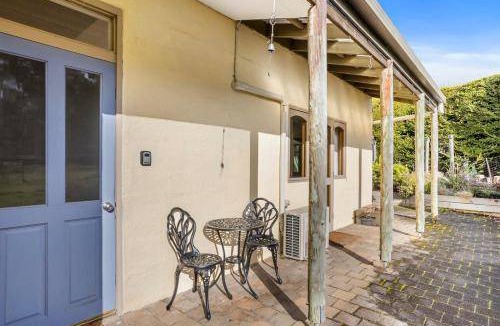 Kettering Villa | 70 m² Villa ∙ 2 bedrooms ∙ 4 guests