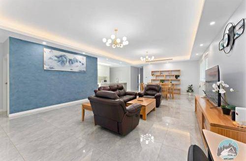 Fairfield House | 700 m² House ∙ 5 bedrooms ∙ 11 guests